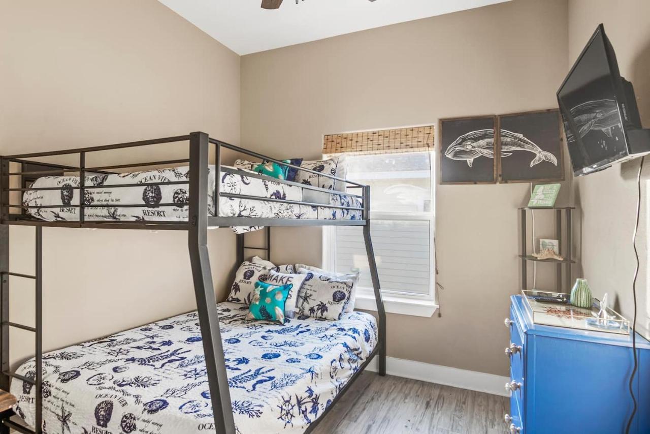 New 5 Bdrm W/Pool, Observation Deck Walk To Beach! Port Aransas Ngoại thất bức ảnh